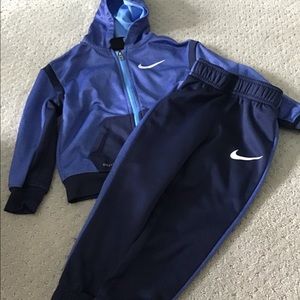 Nike sweat outfit